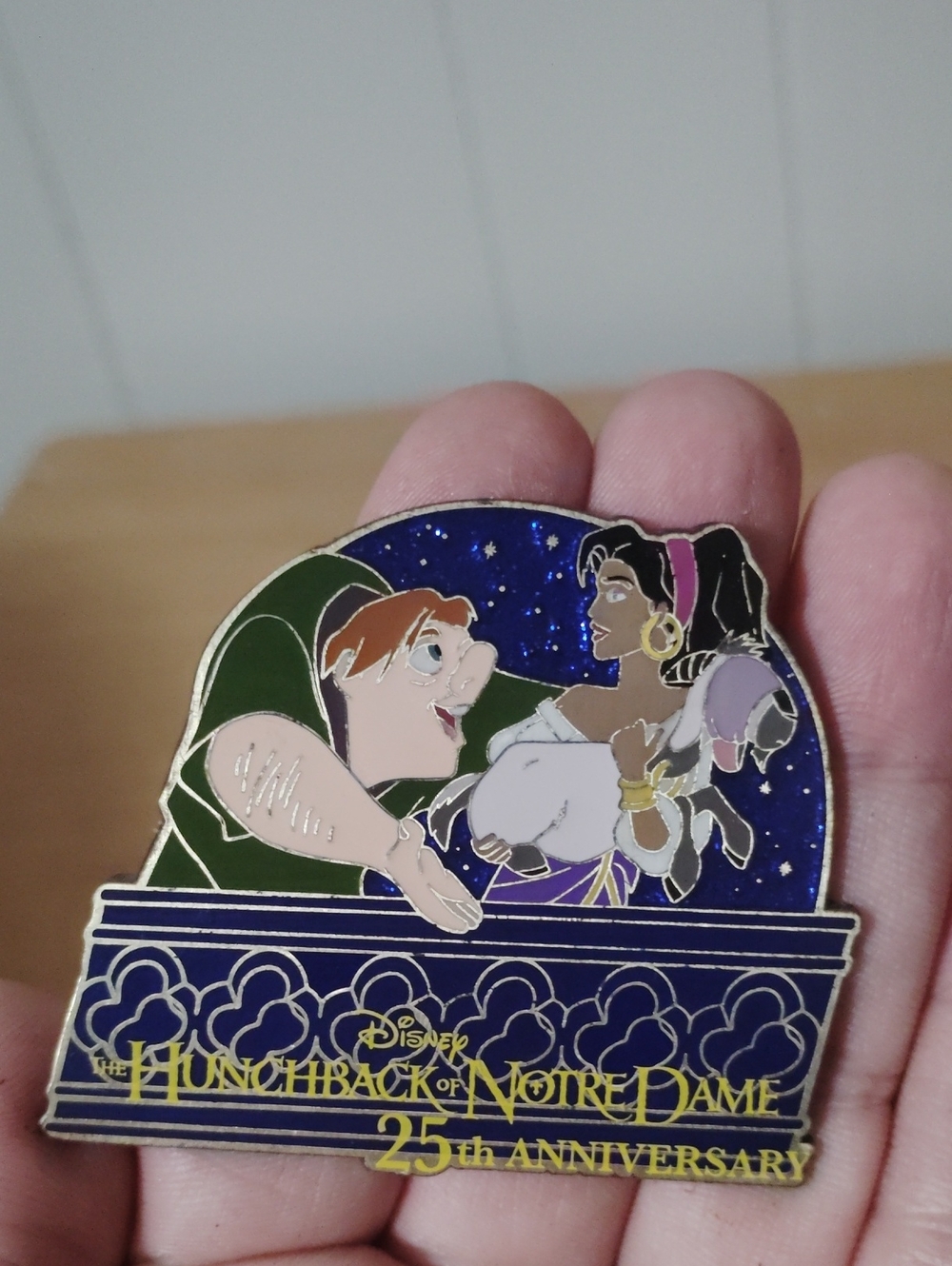 Hunchback Of Notre Dame 25th Anniversary Pin